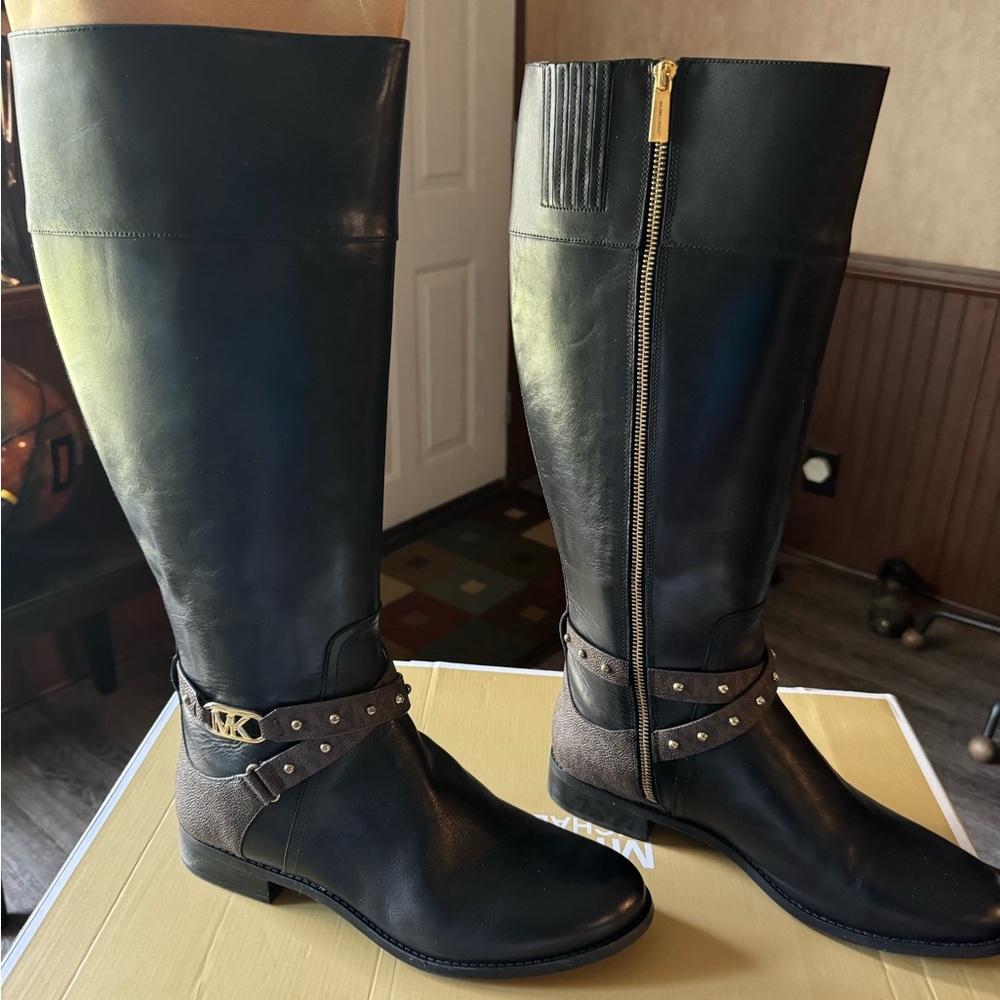 Michael Kors Knee Boots